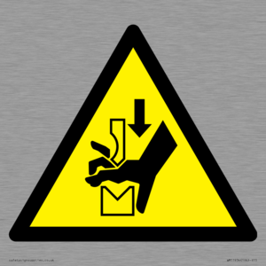 W030 Warning: Hand crushing between press brake tool